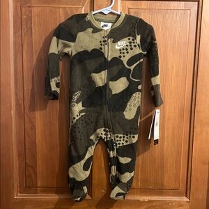 Nike Baby Camo Fleece Footie - Neutral Olive, 6M